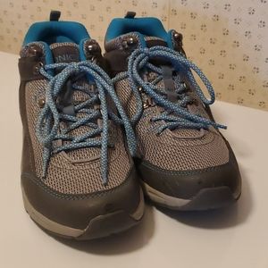 Vionic Cypress Hiking Shoes